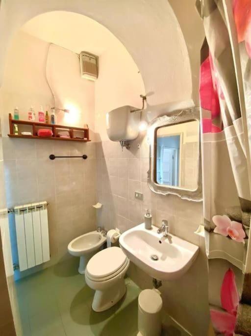 Antico Borgo Apartment San Quirico dʼOrcia Екстериор снимка