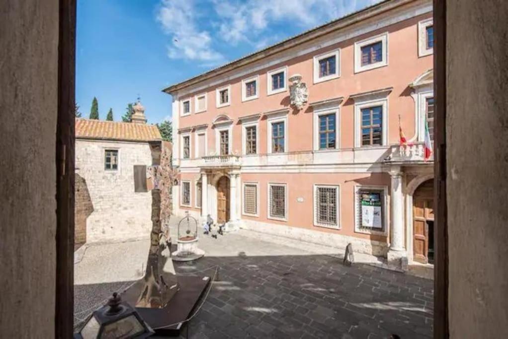 Antico Borgo Apartment San Quirico dʼOrcia Екстериор снимка