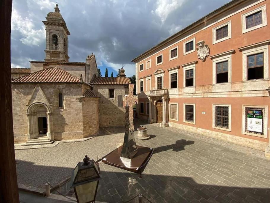 Antico Borgo Apartment San Quirico dʼOrcia Екстериор снимка